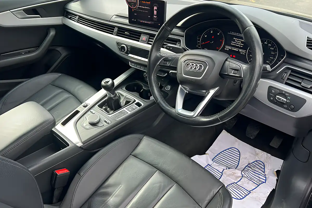 Used 2018 Audi A4 Ultra Se Black - Interior and Exterior details 15
