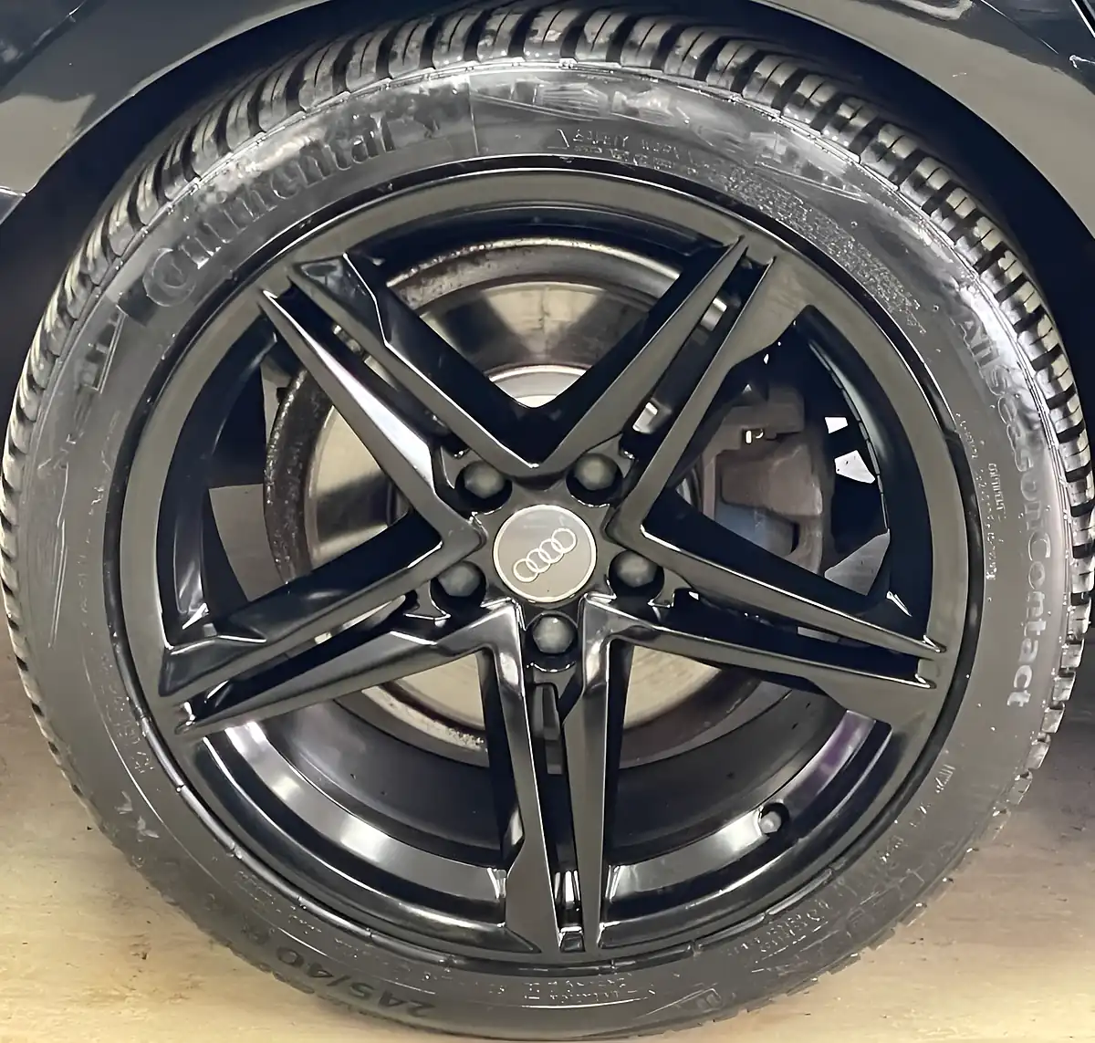 Used 2018 Audi A5 S Line Black - Interior and Exterior details 10