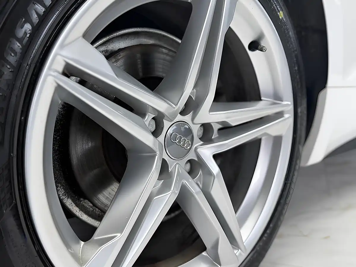 Used 2018 Audi A5 S Line White - Interior and Exterior details 11