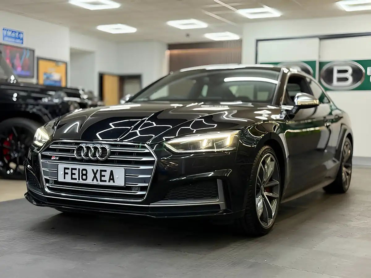 Used 2018 Audi A5 S5 Quattro 2dr Black - Interior and Exterior details 6