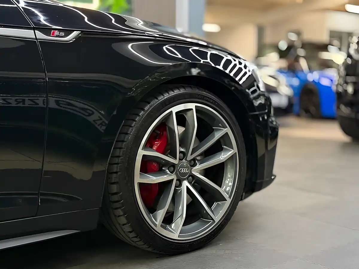 Used 2018 Audi A5 S5 Quattro 2dr Black - Interior and Exterior details 8
