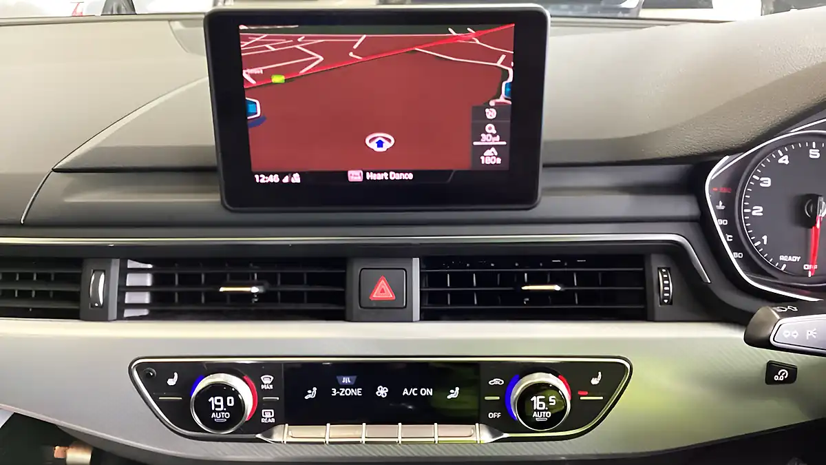 Used 2018 Audi A5 Sport Black - Interior and Exterior details 9