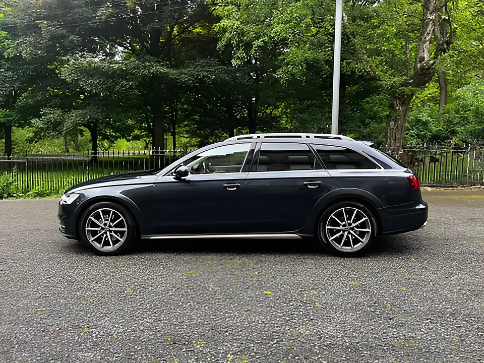 Used 2018 Audi A6 Allroad Sport Blue - Interior and Exterior details 2
