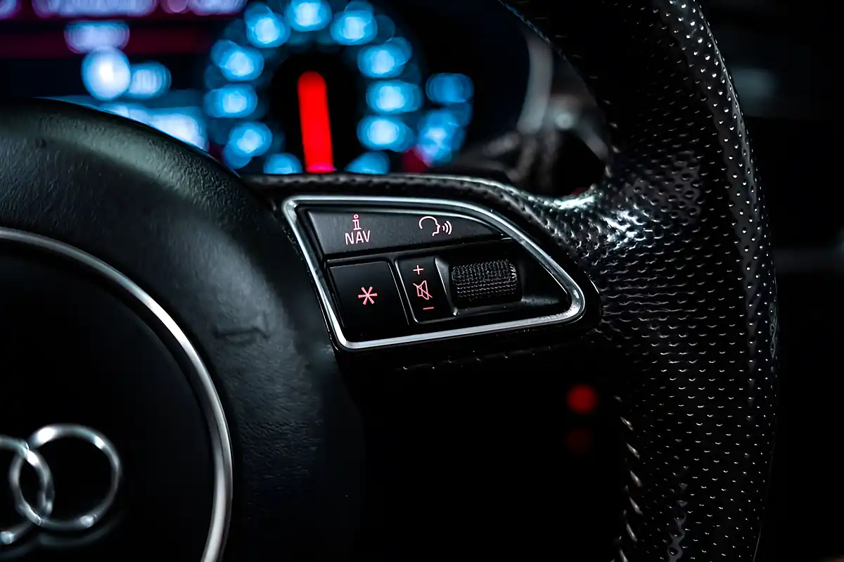 Used 2018 Audi A6 Avant Black Edition Black - Interior and Exterior details 11