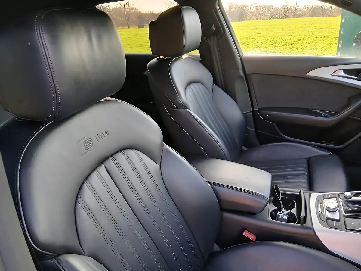 Used 2018 Audi A6 Avant S Line Blue - Interior and Exterior details 15