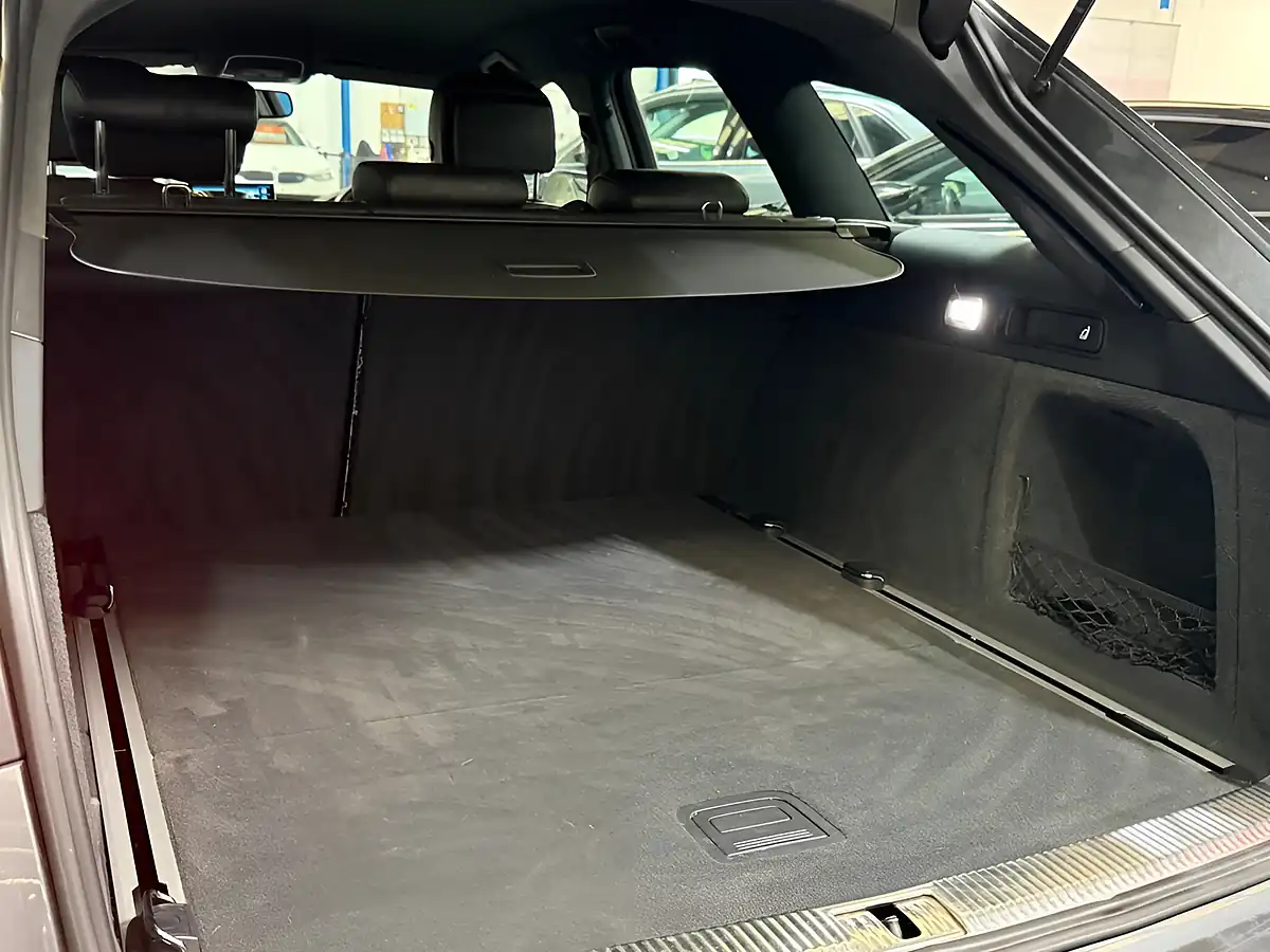 Used 2018 Audi A6 Avant S Line Grey - Interior and Exterior details 13