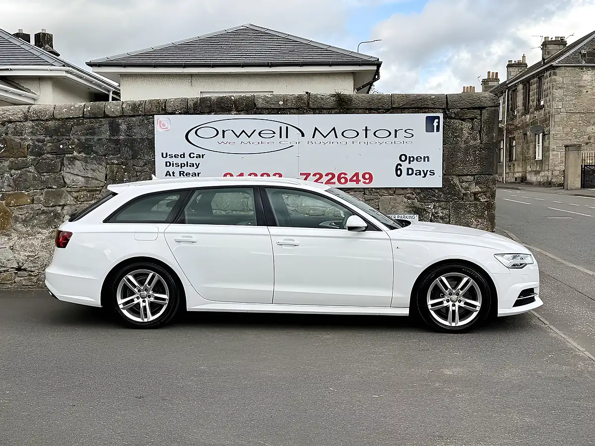 Used 2018 Audi A6 Avant S Line White - Interior and Exterior details 3