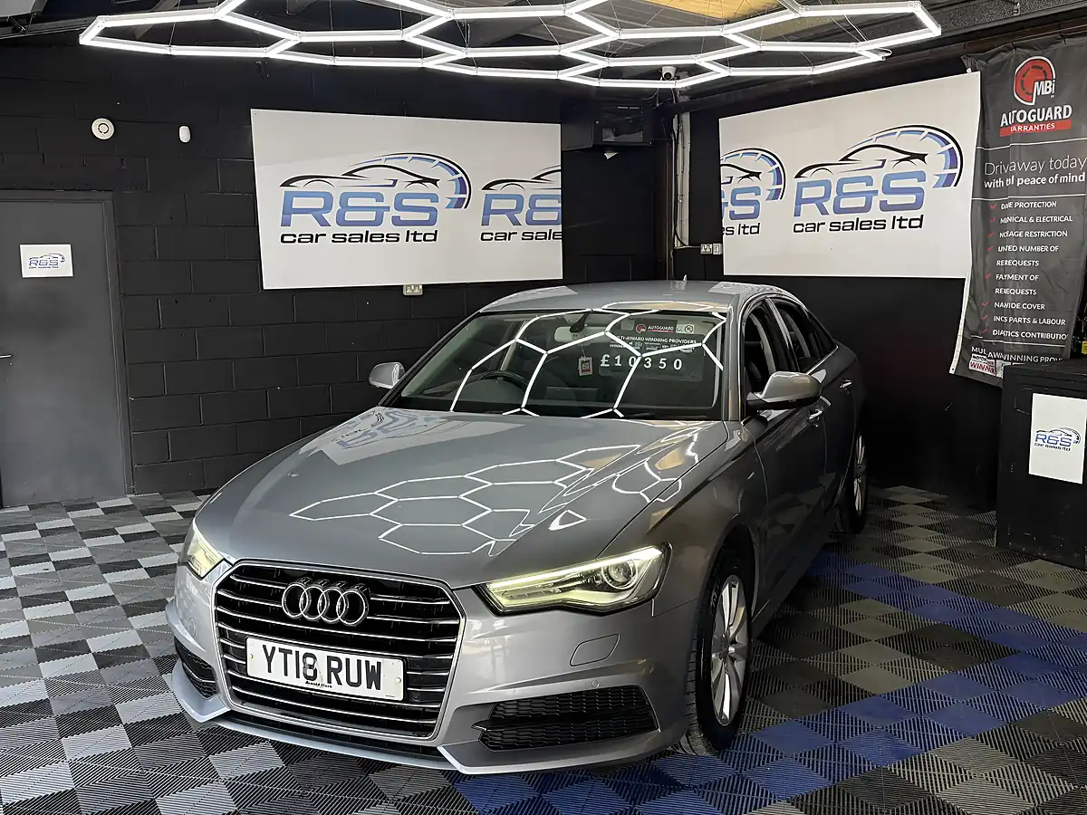 Used 2018 Audi A6 Saloon Se Executive Grey - Interior and Exterior details 5