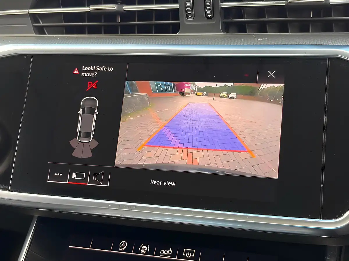 Used 2018 Audi A6 Saloon Sport Blue - Interior and Exterior details 20