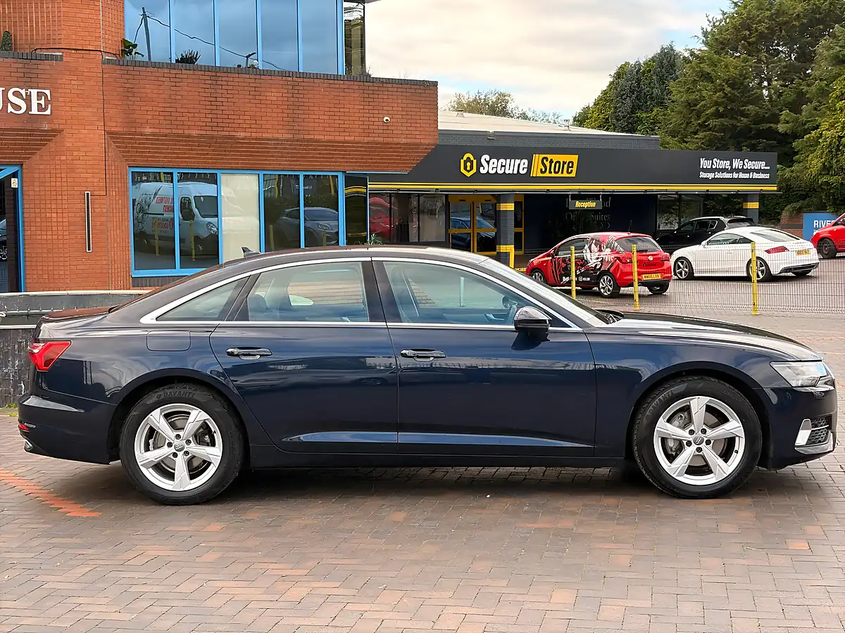 Used 2018 Audi A6 Saloon Sport Blue - Interior and Exterior details 3