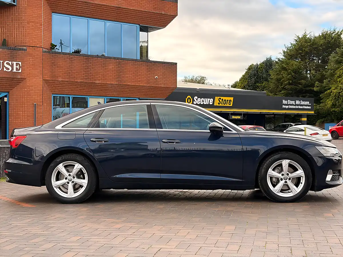 Used 2018 Audi A6 Saloon Sport Blue - Interior and Exterior details 6