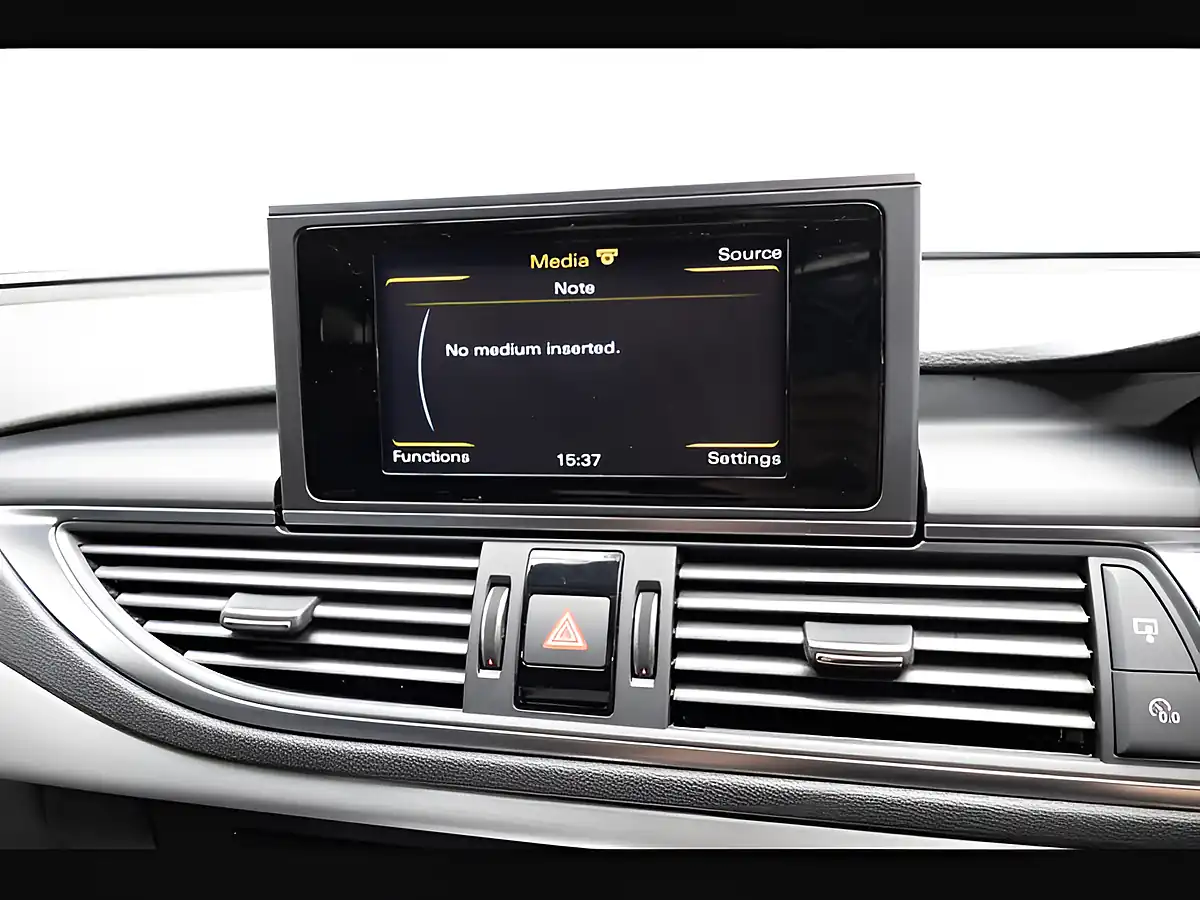 Used 2018 Audi A7 Black Edition Glacier White - Interior and Exterior details 17