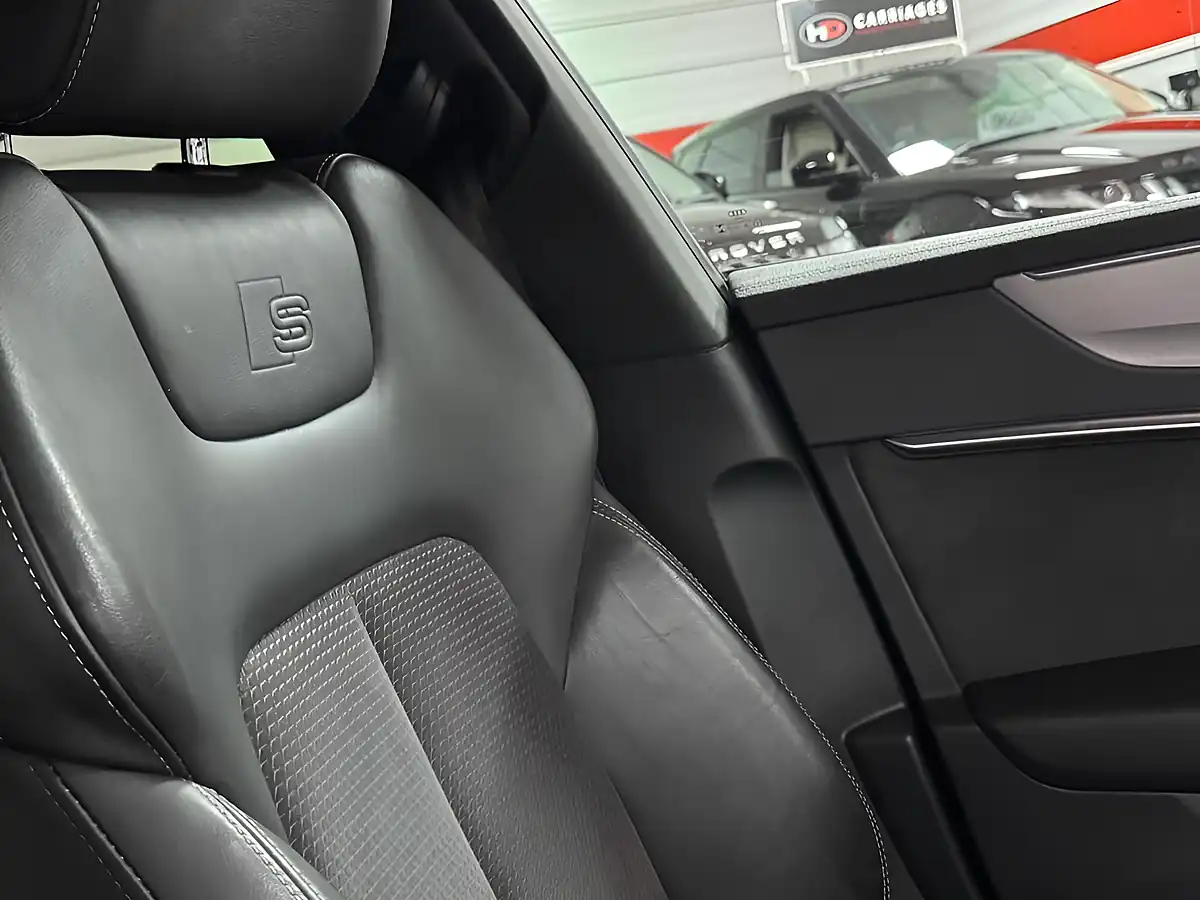 Used 2018 Audi A7 S Line Black - Interior and Exterior details 11