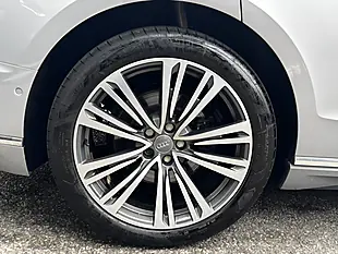 Used 2018 Audi A8 Quattro Silver - Interior and Exterior details 12