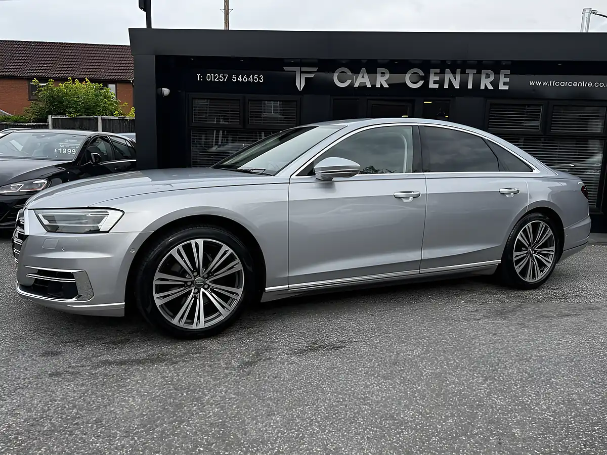 Used 2018 Audi A8 Quattro Silver - Interior and Exterior details 3