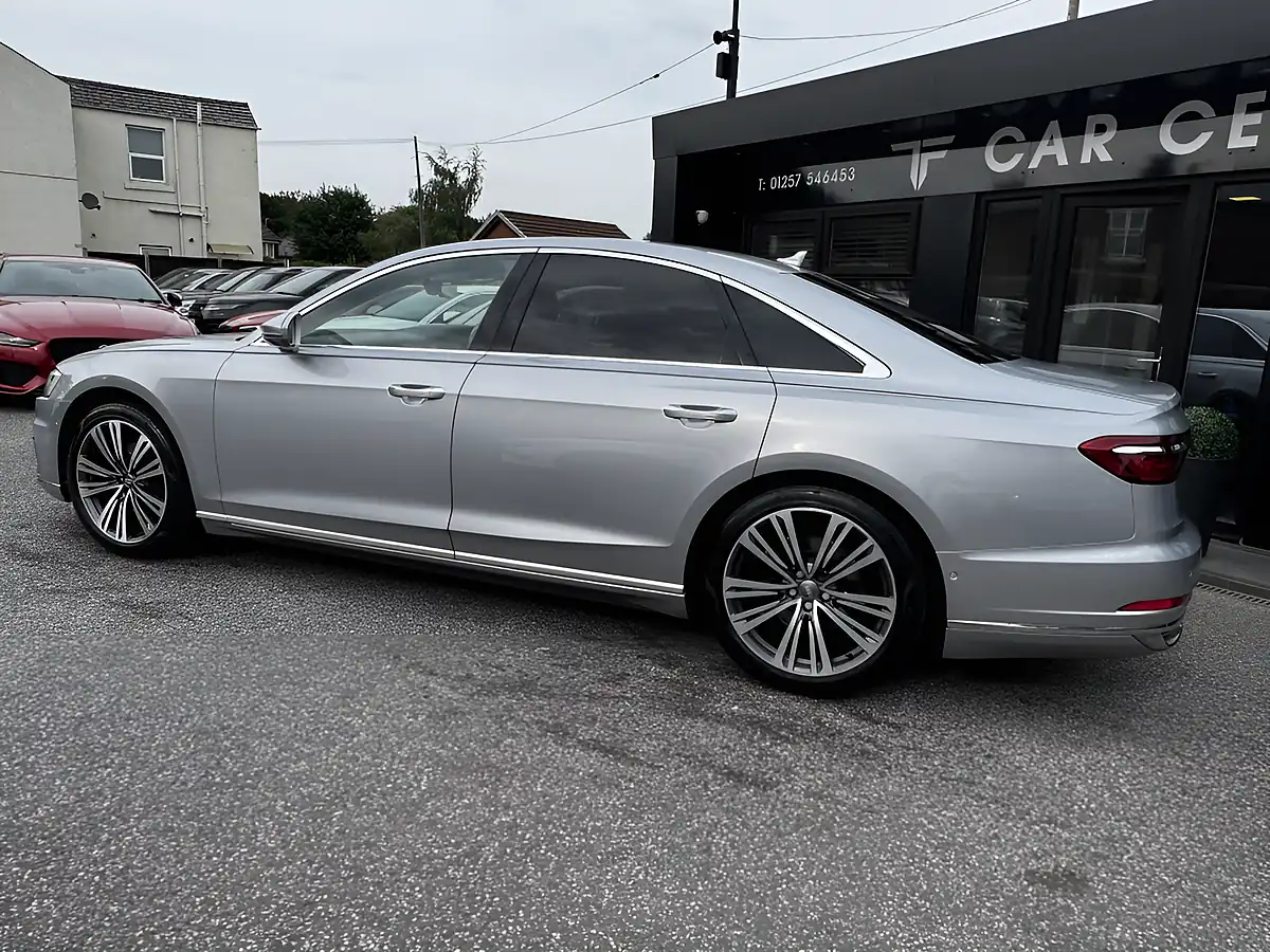 Used 2018 Audi A8 Quattro Silver - Interior and Exterior details 4