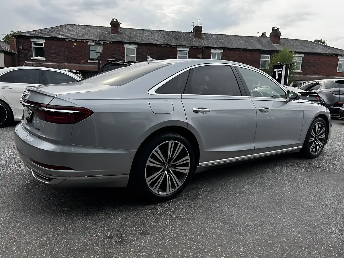 Used 2018 Audi A8 Quattro Silver - Interior and Exterior details 7