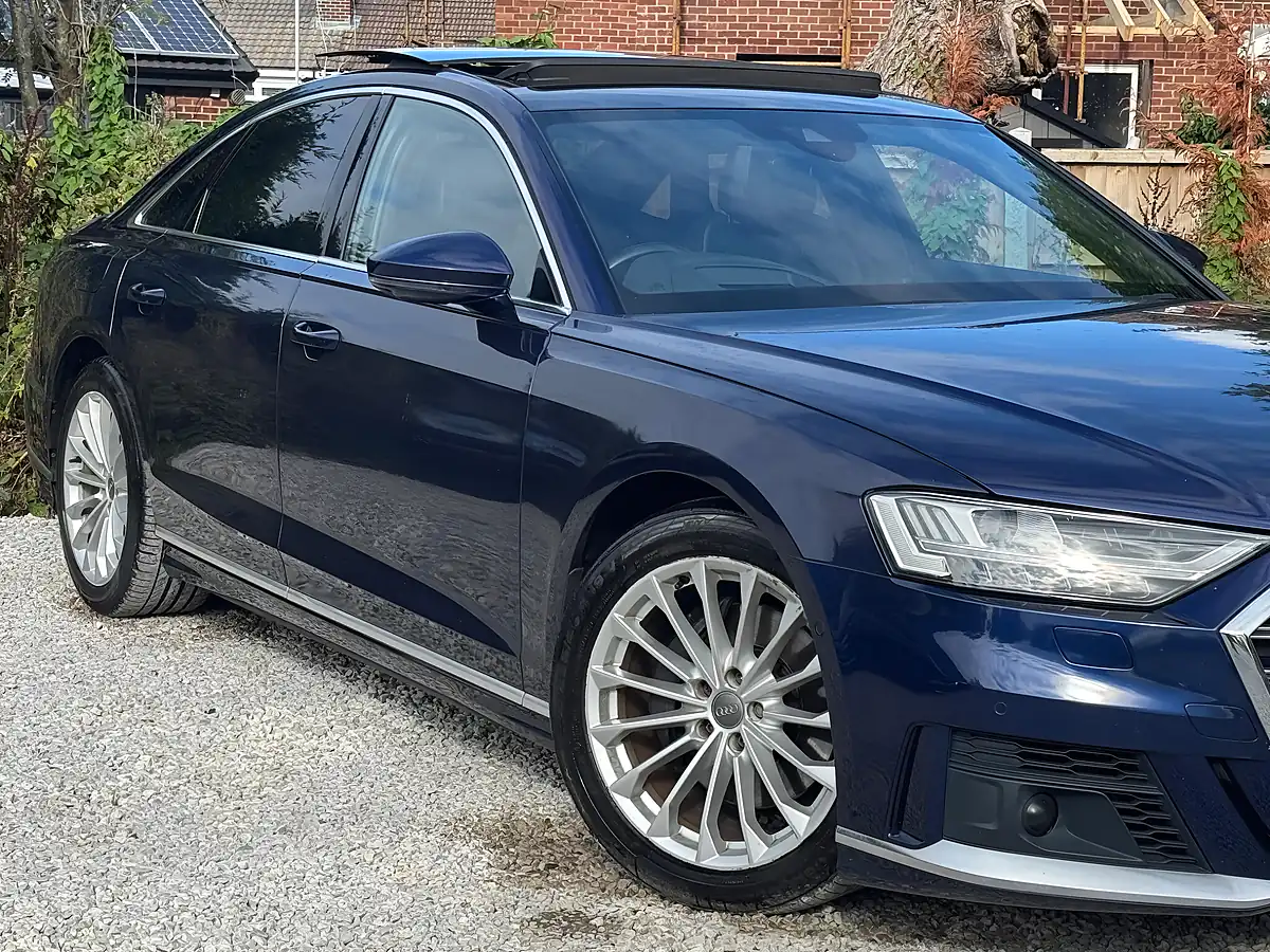 Used 2018 Audi A8 S Line Blue - Interior and Exterior details 9