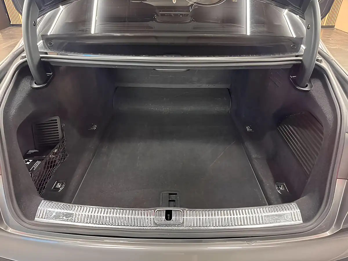 Used 2018 Audi A8 S Line Grey - Interior and Exterior details 11