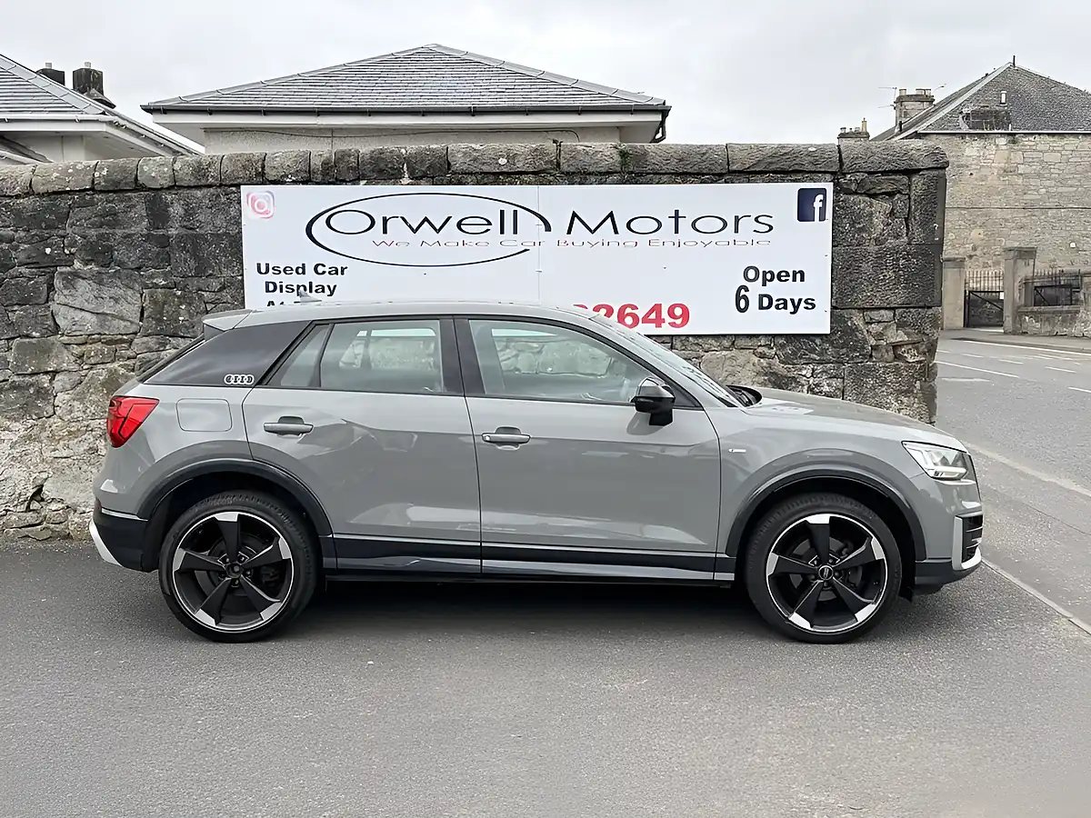 Used 2018 Audi Q2 Edition 1 Grey - Interior and Exterior details 3