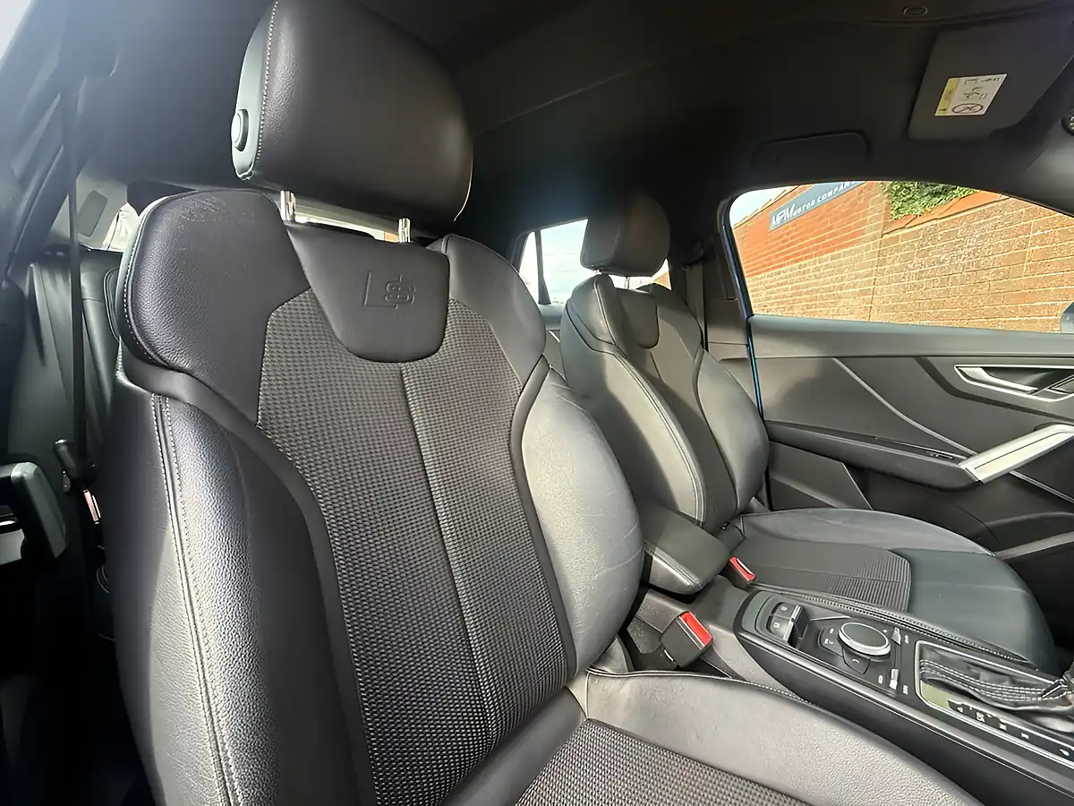 Used 2018 Audi Q2 S Line Blue - Interior and Exterior details 10