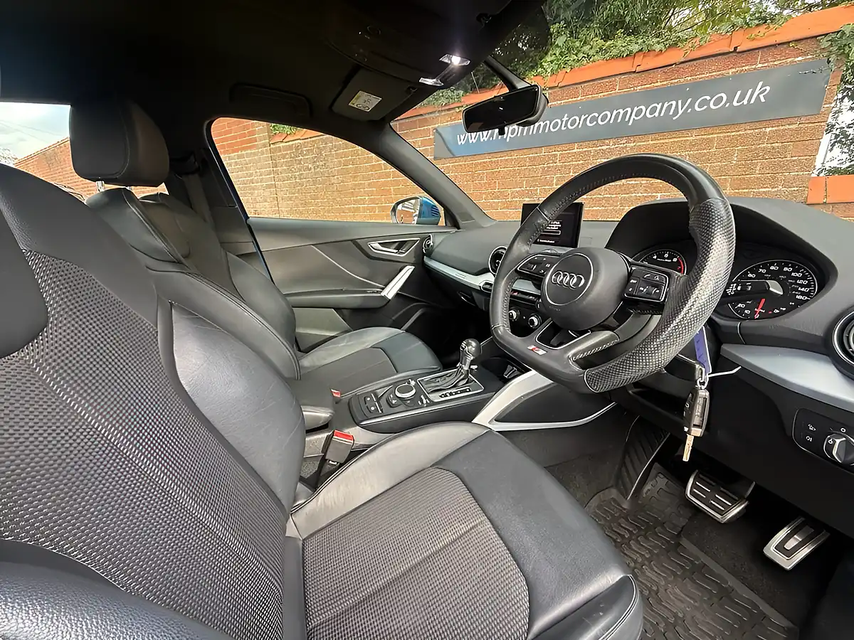 Used 2018 Audi Q2 S Line Blue - Interior and Exterior details 9