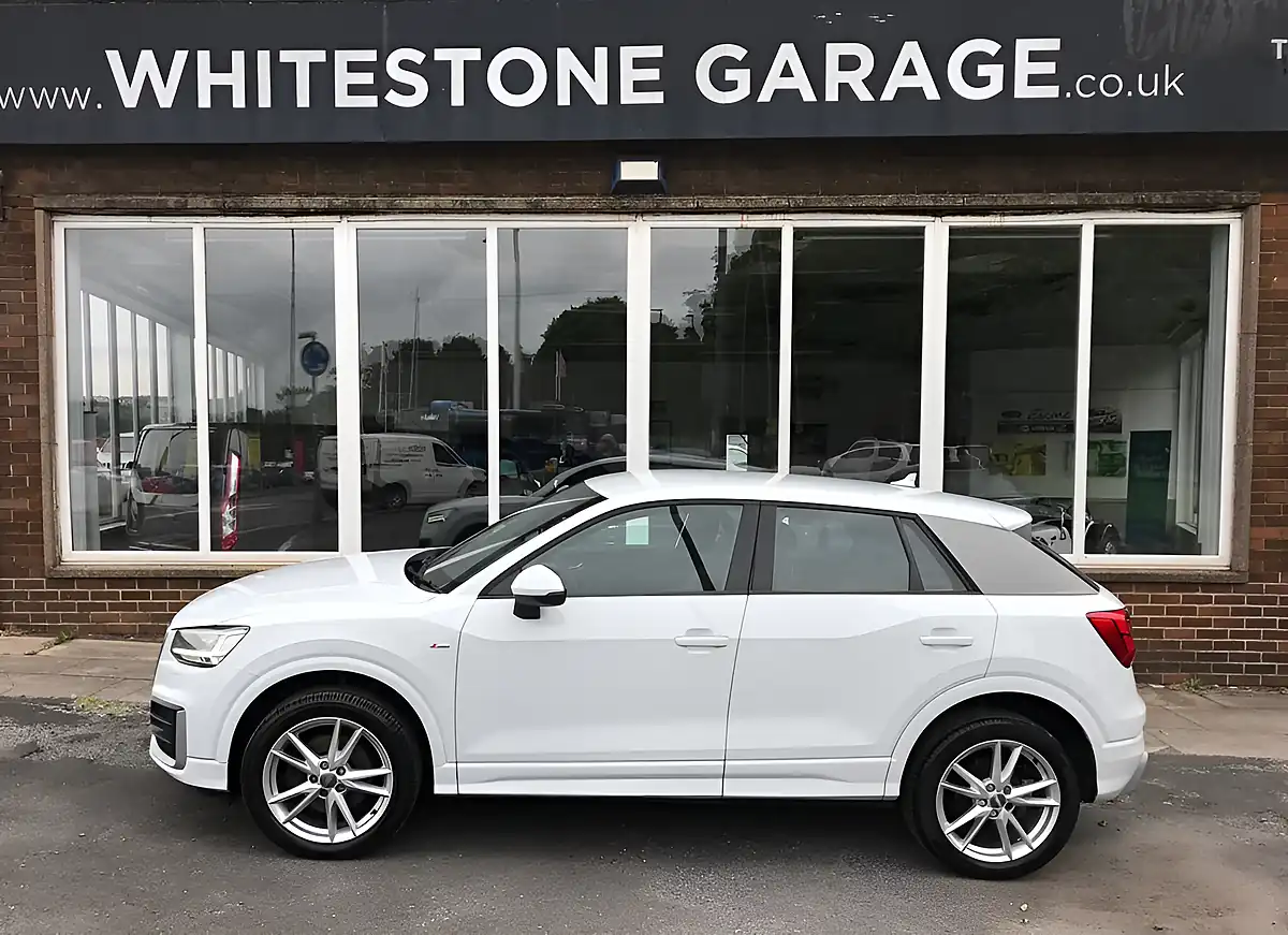 Used 2018 Audi Q2 S Line Glacier White - Interior and Exterior details 5