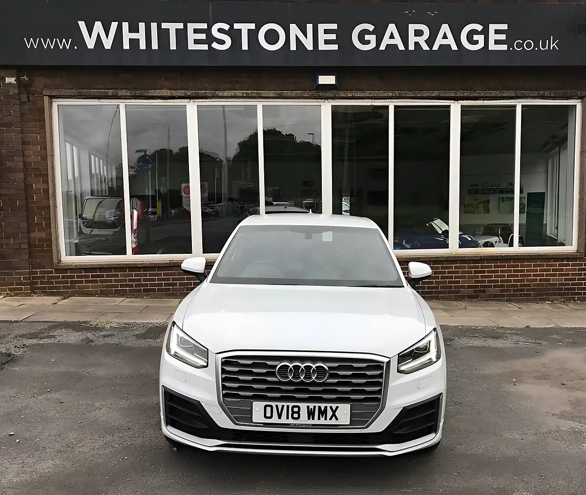 Used 2018 Audi Q2 S Line Glacier White - Interior and Exterior details 8
