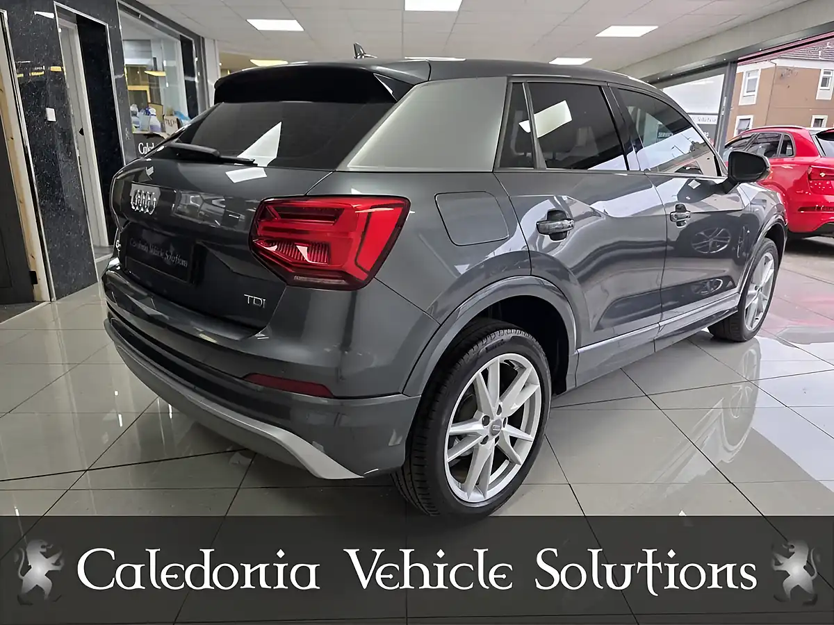 Used 2018 Audi Q2 S Line Grey - Interior and Exterior details 4