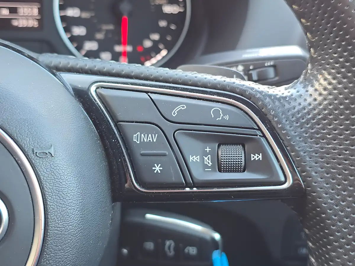 Used 2018 Audi Q2 S Line Grey - Interior and Exterior details 17