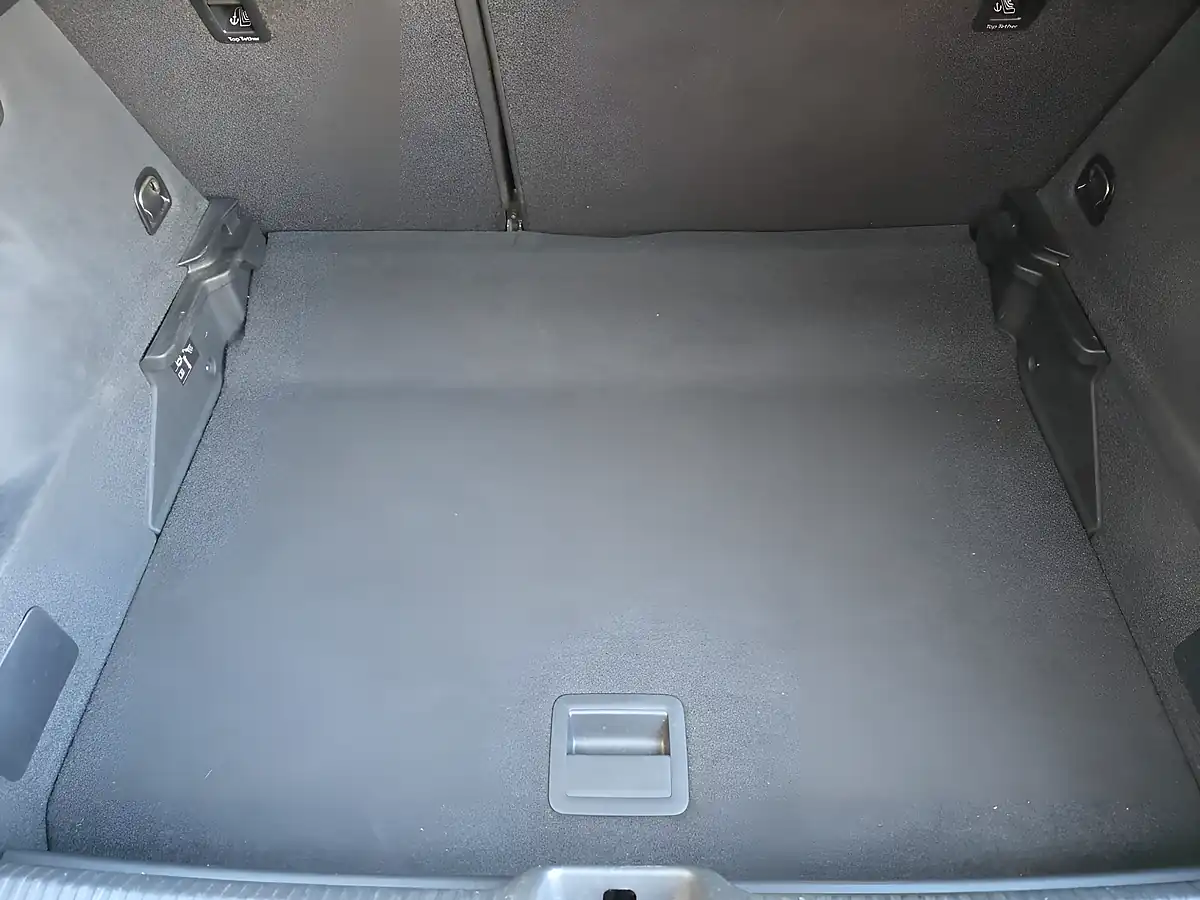 Used 2018 Audi Q2 S Line Grey - Interior and Exterior details 19