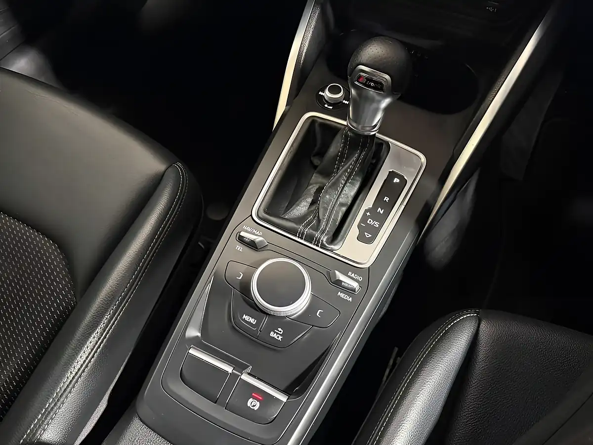 Used 2018 Audi Q2 S Line White - Interior and Exterior details 17
