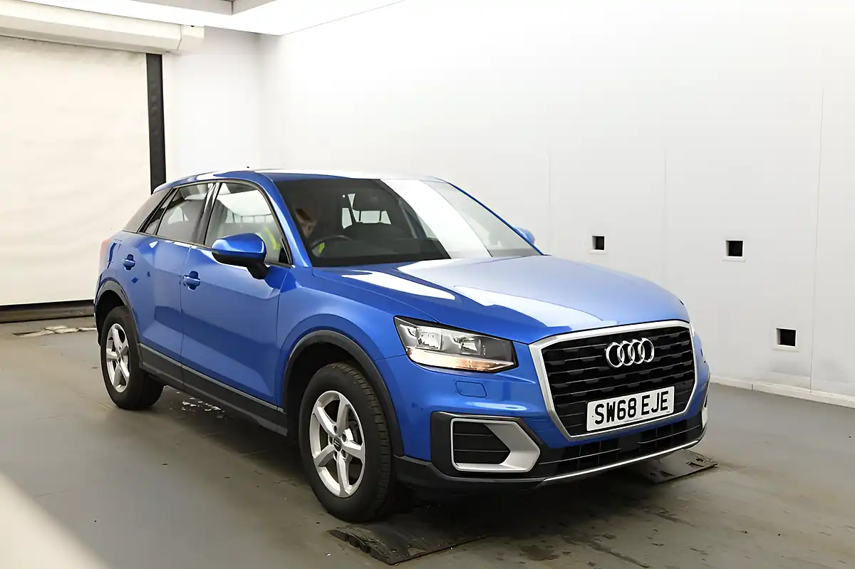 Used 2018 Audi Q2 Se Blue - Front View
