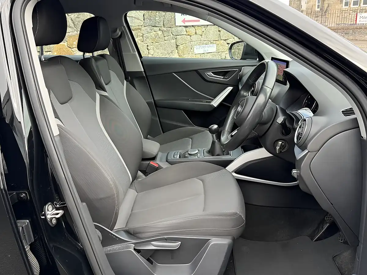 Used 2018 Audi Q2 Sport Black - Interior and Exterior details 5