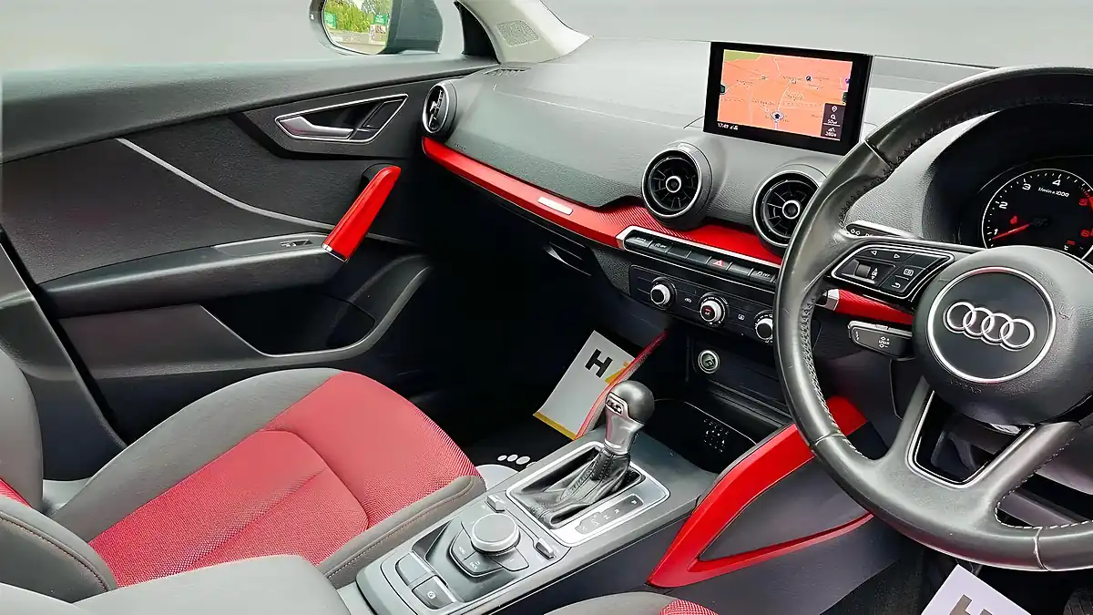 Used 2018 Audi Q2 Sport Grey - Interior and Exterior details 9
