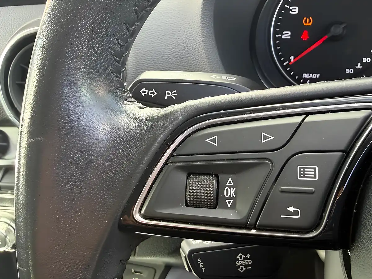 Used 2018 Audi Q2 Sport Grey - Interior and Exterior details 19