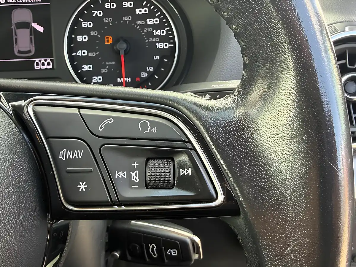Used 2018 Audi Q2 Sport Grey - Interior and Exterior details 20
