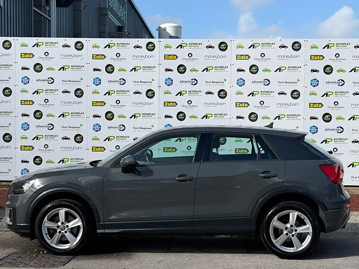 Used 2018 Audi Q2 Sport Grey - Interior and Exterior details 7