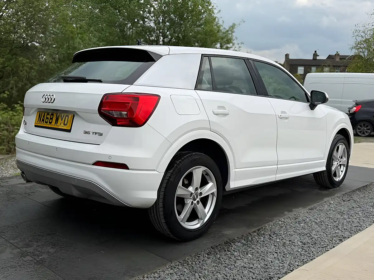 Used 2018 Audi Q2 Sport White - Interior and Exterior details 10