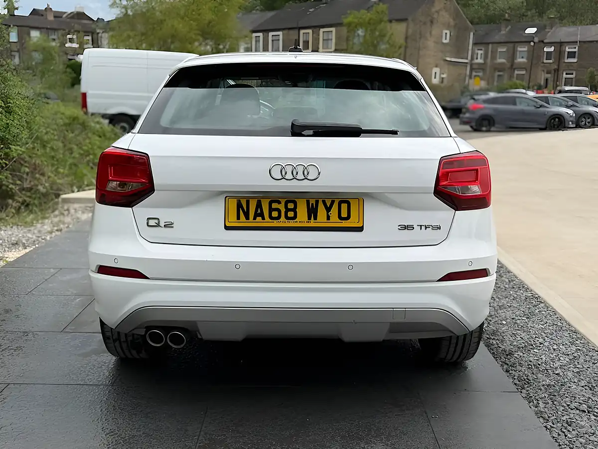 Used 2018 Audi Q2 Sport White - Interior and Exterior details 2