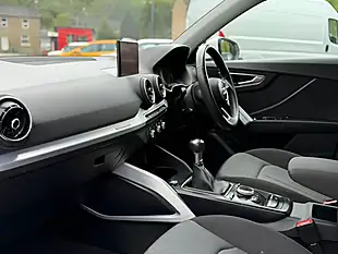 Used 2018 Audi Q2 Sport White - Interior and Exterior details 7