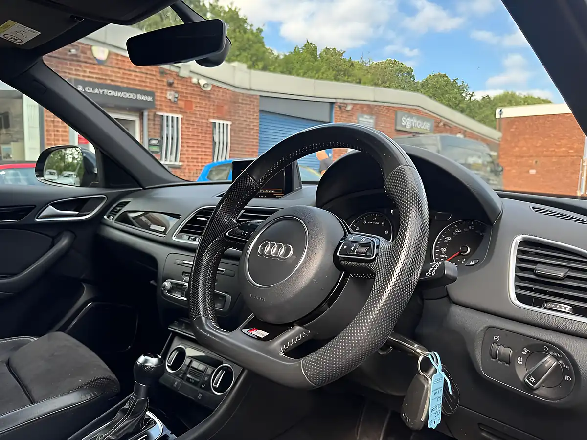 Used 2018 Audi Q3 Black Edition Blue - Interior and Exterior details 14