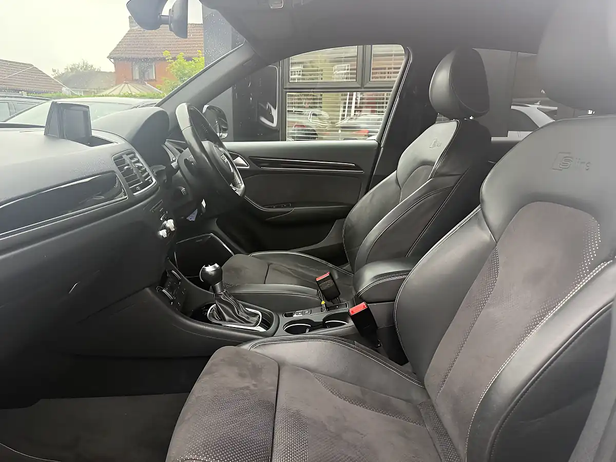 Used 2018 Audi Q3 Black Edition Silver - Interior and Exterior details 14