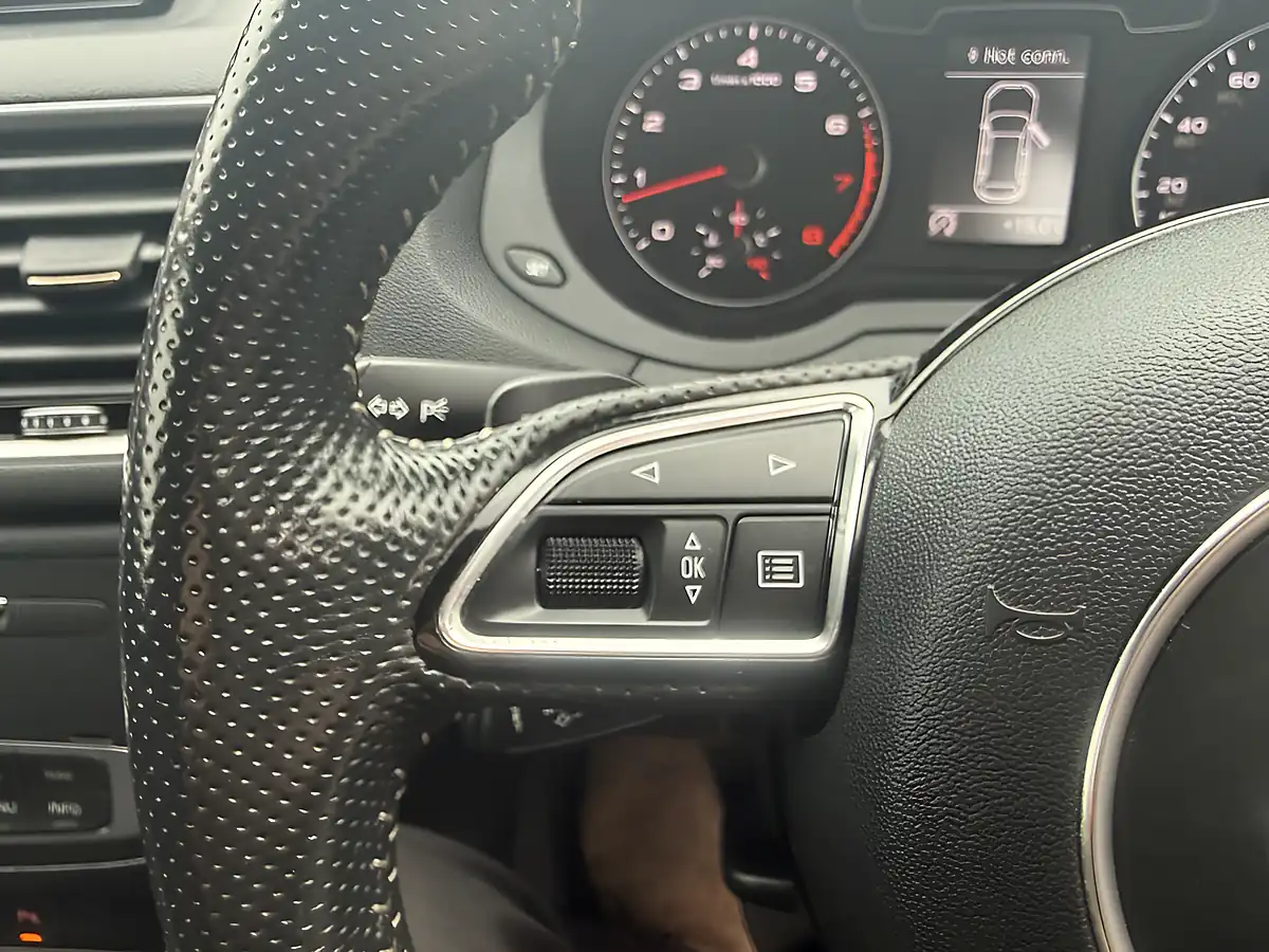 Used 2018 Audi Q3 Black Edition Silver - Interior and Exterior details 19