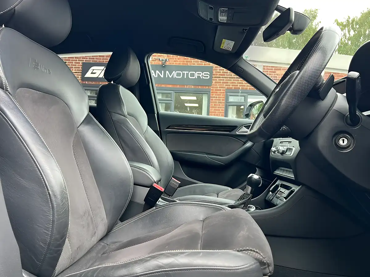 Used 2018 Audi Q3 Black Edition White - Interior and Exterior details 11