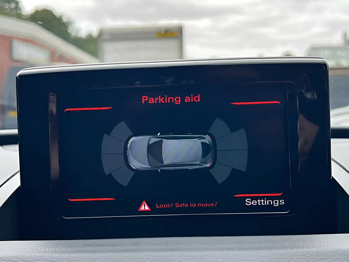Used 2018 Audi Q3 Black Edition White - Interior and Exterior details 17