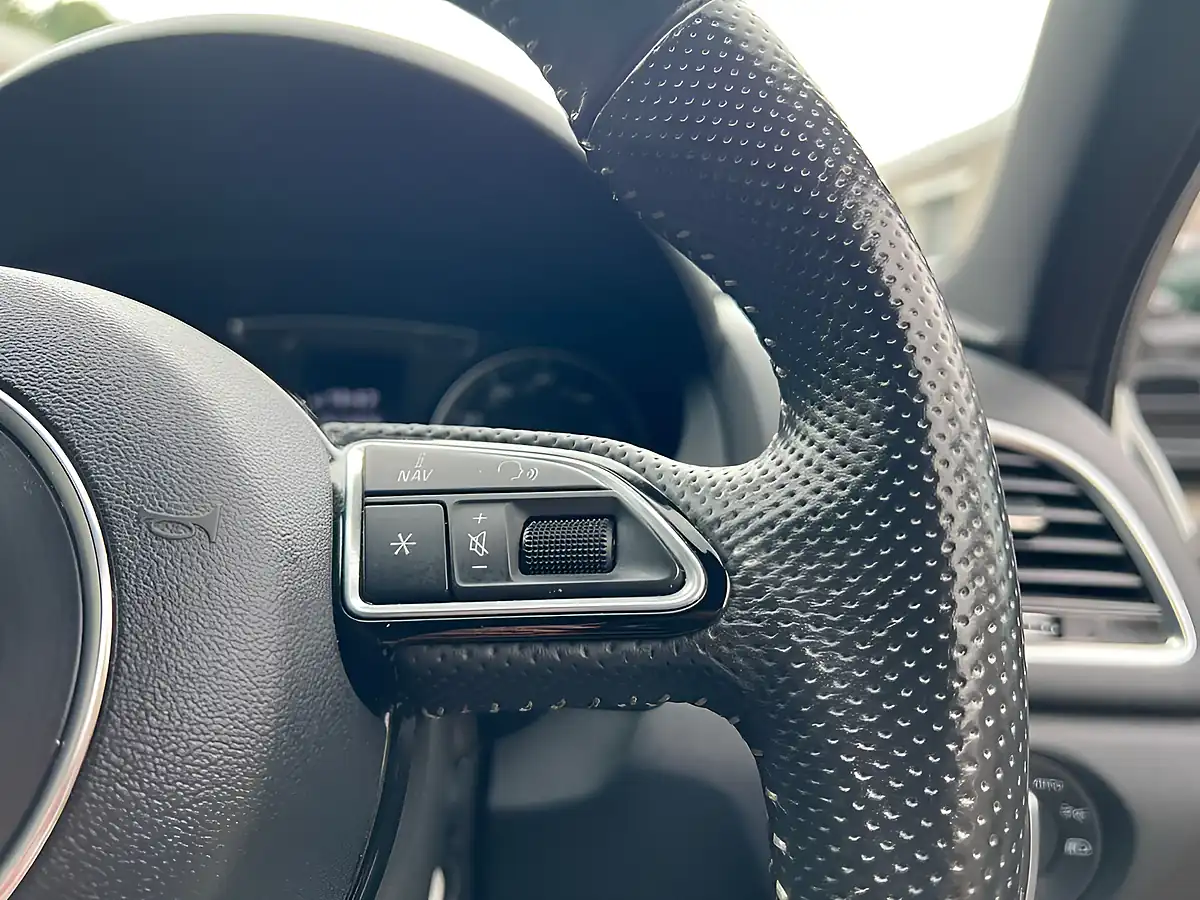 Used 2018 Audi Q3 Black Edition White - Interior and Exterior details 20