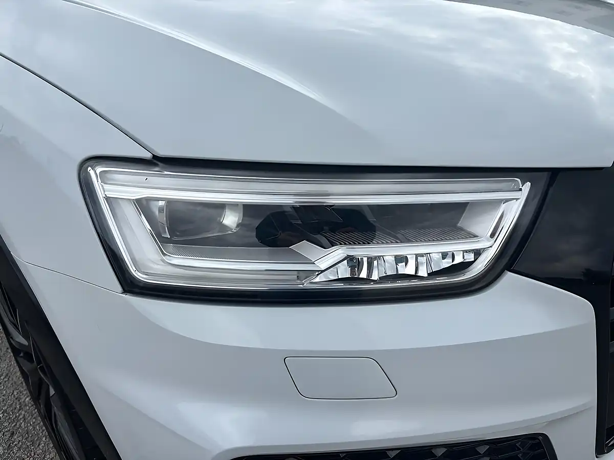 Used 2018 Audi Q3 Black Edition White - Interior and Exterior details 16