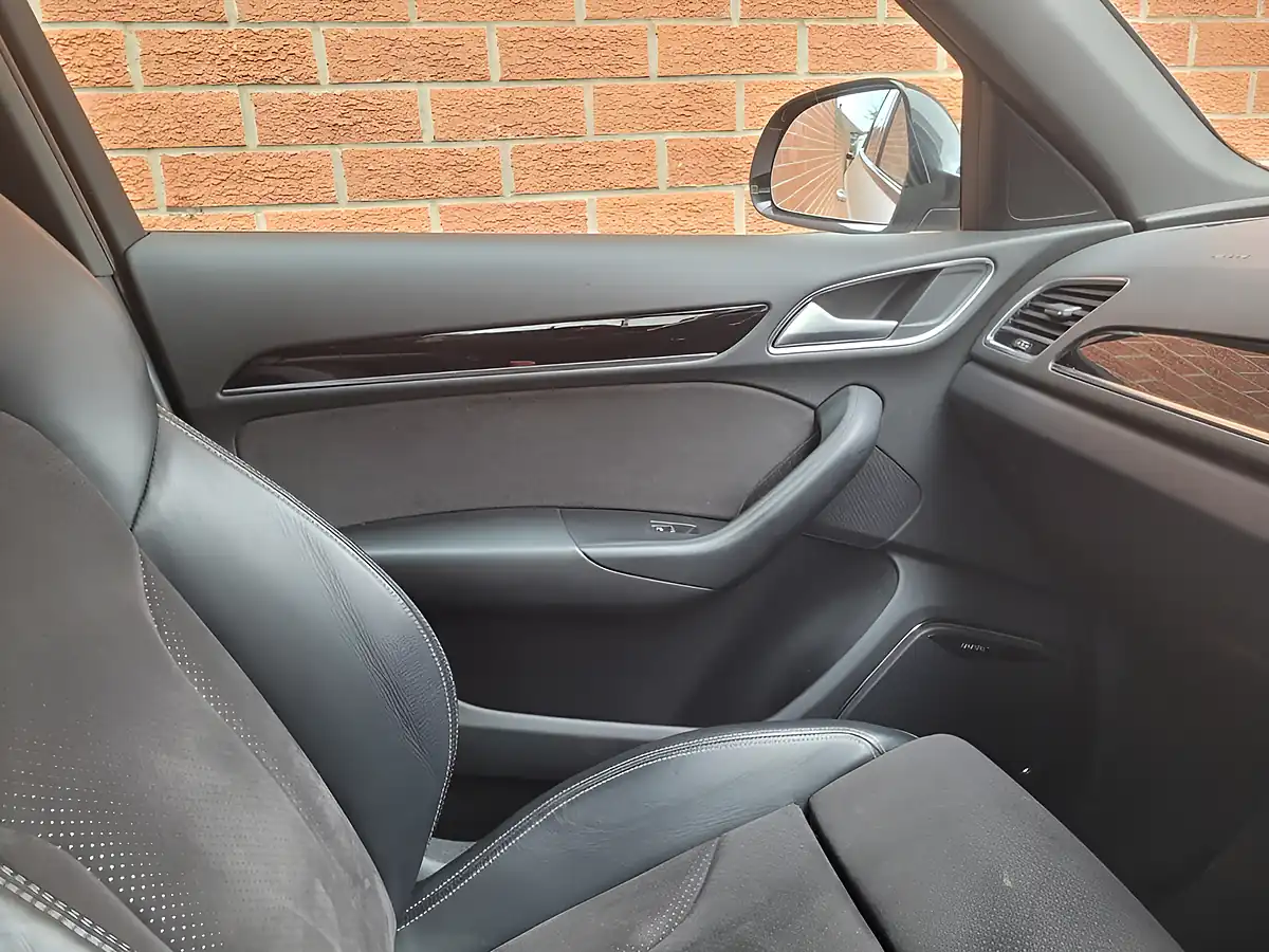 Used 2018 Audi Q3 Black Edition White - Interior and Exterior details 19