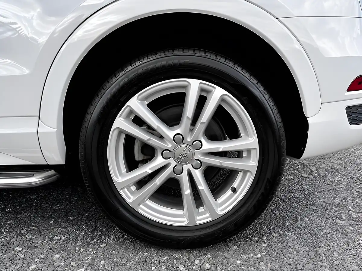 Used 2018 Audi Q3 S Line Edition White - Interior and Exterior details 9